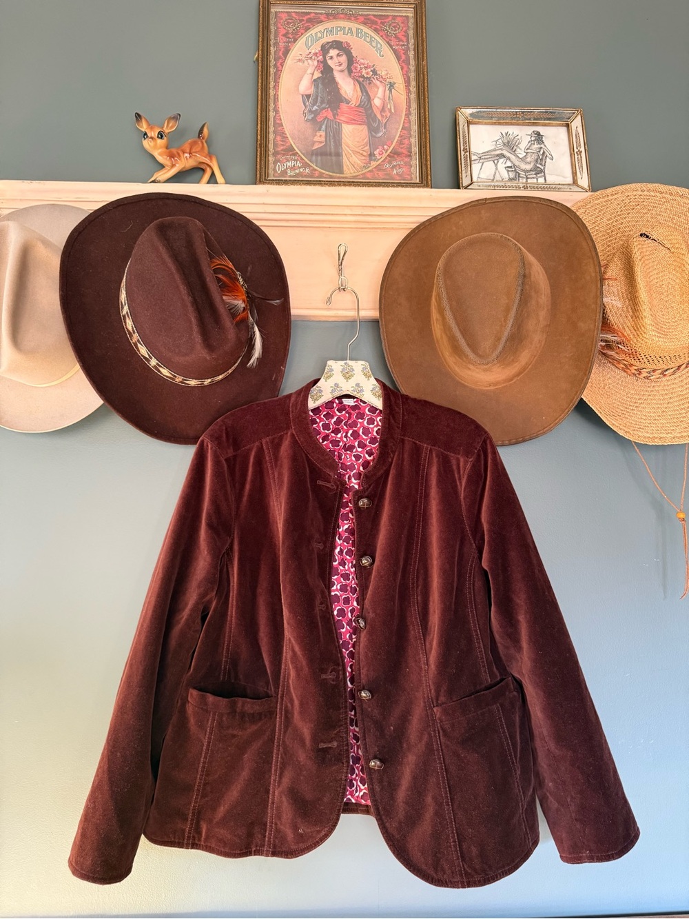 Boden Burgundy Velvet Jacket  Sz 14